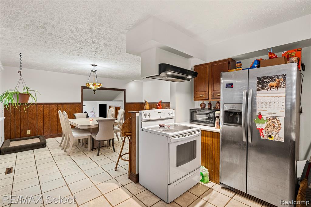 2690 Winegar Road, Bancroft, MI 48414 — Photo 13
