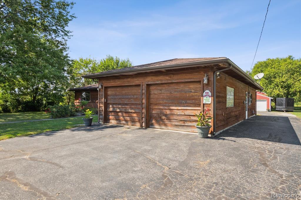 990 E Temperance Road, Temperance, MI 48182 — Photo 4