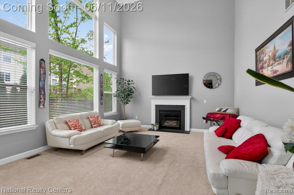 27412 Victoria Road, Novi, MI — Photo 20