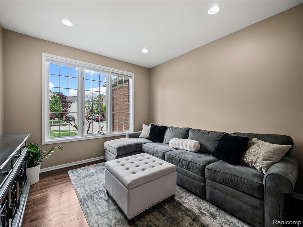 944 BRAHMS, Troy, MI 48085 — Photo 27