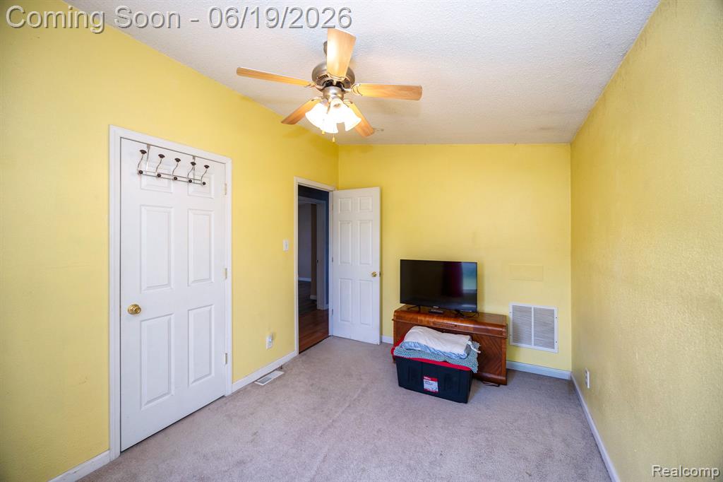 7860 War Road, Newport, MI 48166 — Photo 37