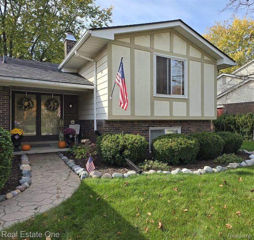 6929 CHADWICK Drive, Canton, MI 48187 — Photo 3