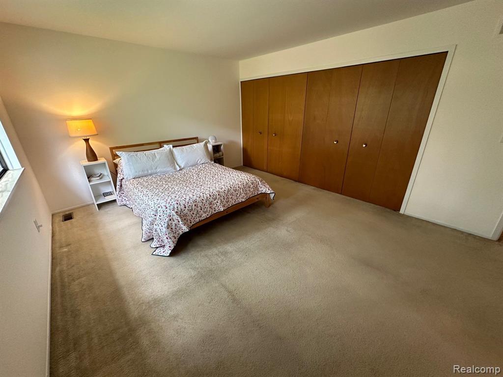 514 VICTORIA Square, Brighton, MI 48116 — Photo 14