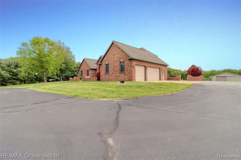 12161 LADD Road, Brooklyn, MI 49230 — Photo 11