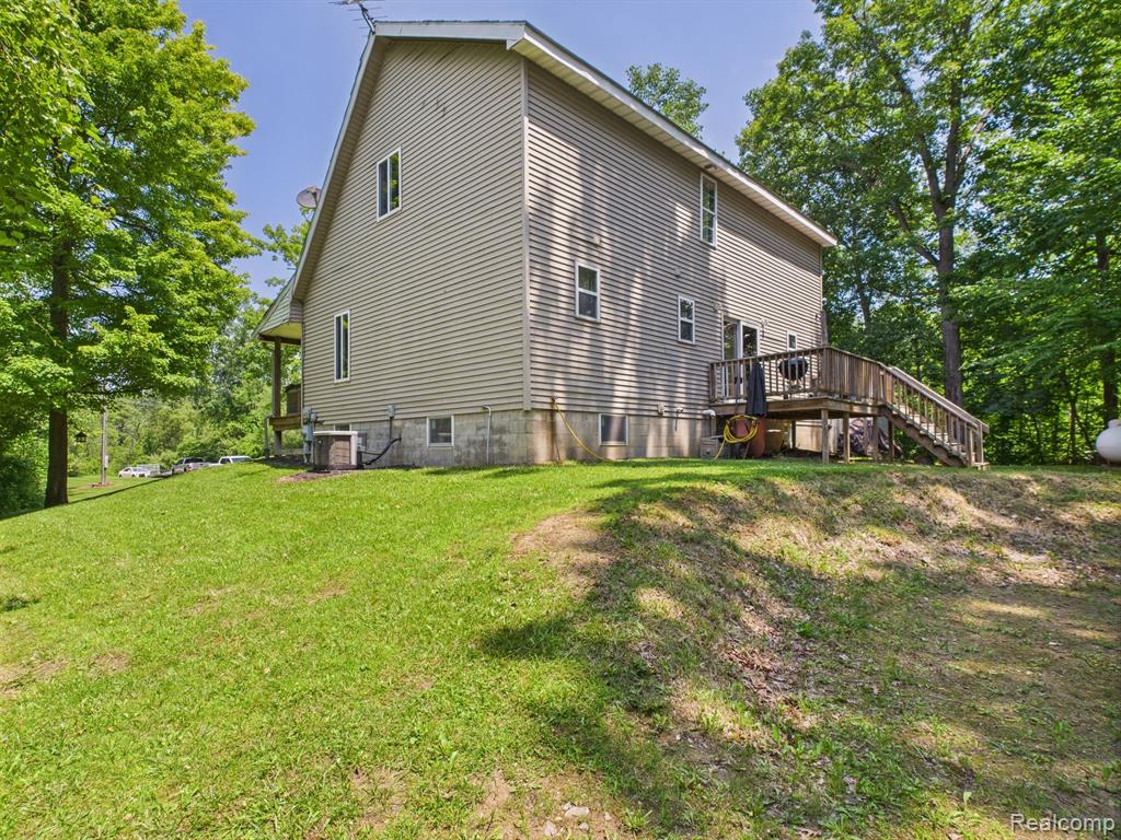 193 MILLER LAKE Road, Columbiaville, MI 48421 — Photo 30