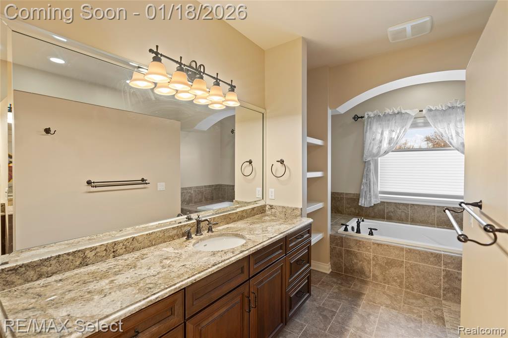 9305 Vassar Road, Grand Blanc, MI 48439 — Photo 32
