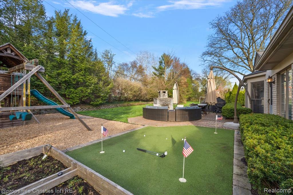 2684 Bradway Boulevard, Bloomfield Hills, MI 48301 — Photo 65