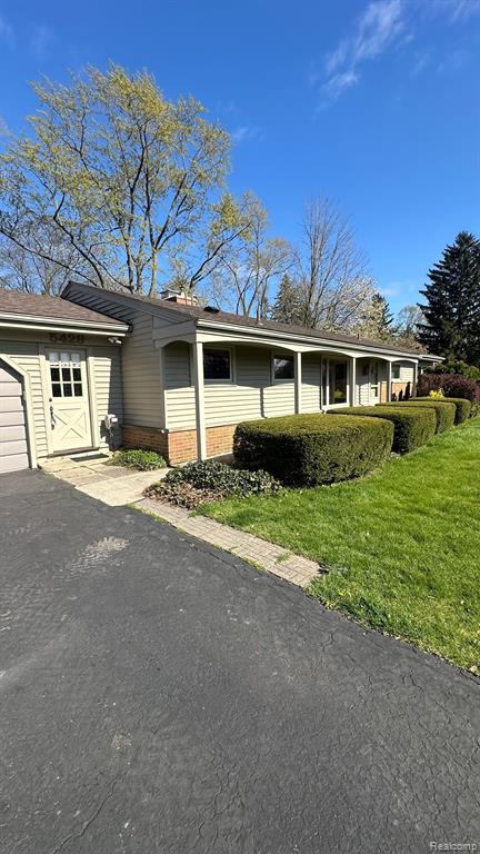 5429 CAMBOURNE Place, West Bloomfield, MI — Photo 2