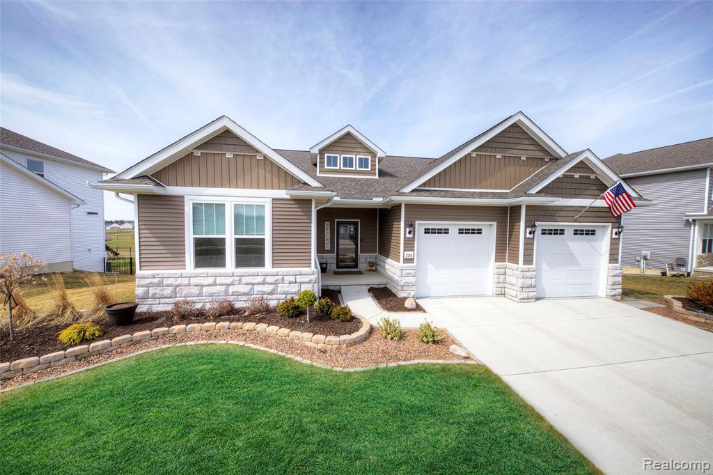 2138 Gambrel Lane, Howell, MI 48843 — Photo 2
