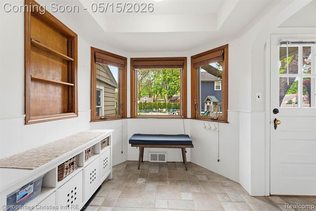 919 E Lincoln Avenue, Royal Oak, MI 48067 — Photo 16