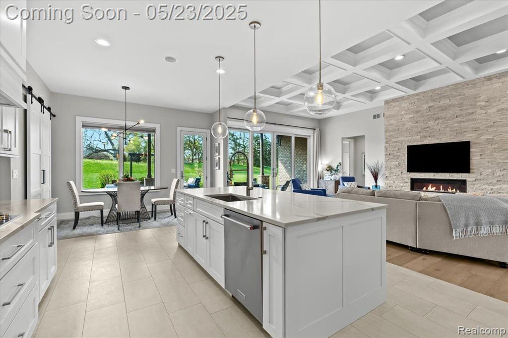 10580 STONEY POINT Drive, South Lyon, MI 48178 — Photo 14