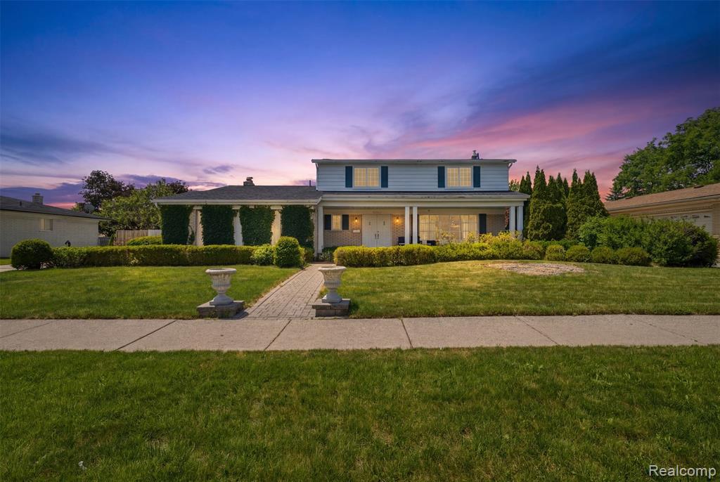32007 Claeys Drive, Warren, MI 48093 — Photo 2