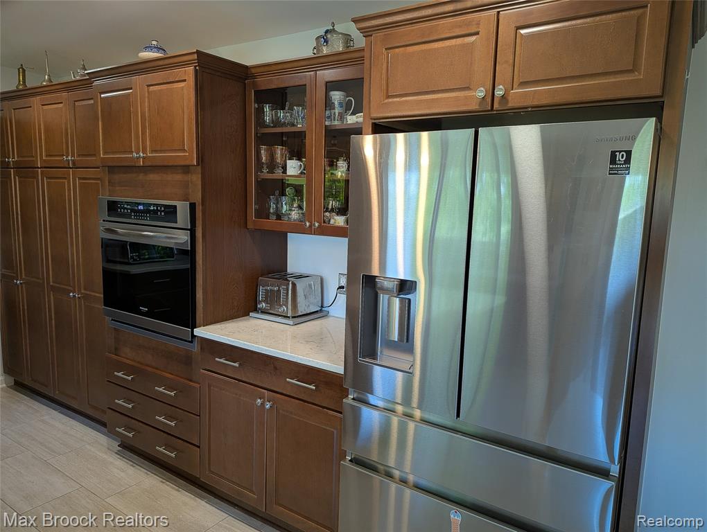 5415 White Hall Circle Circle, West Bloomfield, MI 48323 — Photo 18
