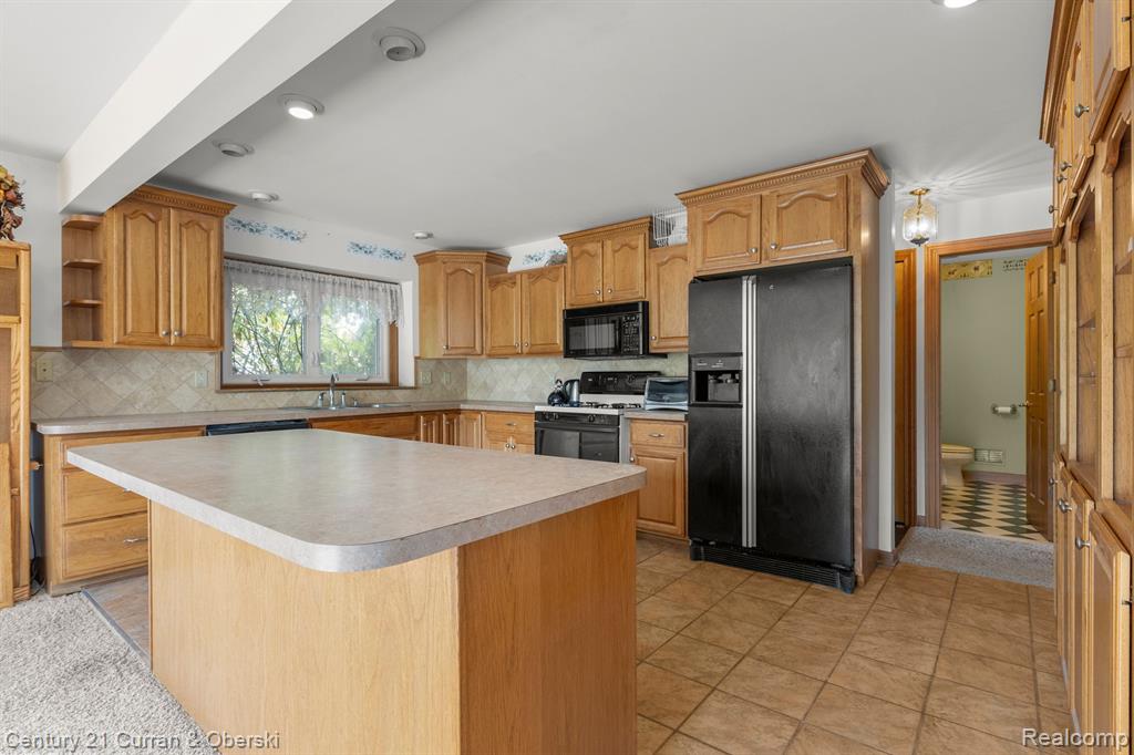 11843 LAWRENCE Road, Brooklyn, MI 49230 — Photo 30
