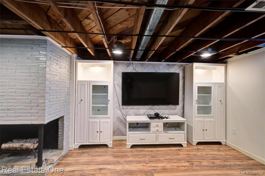 2293 Nichols Avenue, Grand Blanc, MI 48507 — Photo 16