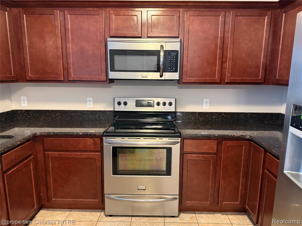 8413 Heywood Circle, Sterling Heights, MI 48312 — Photo 4