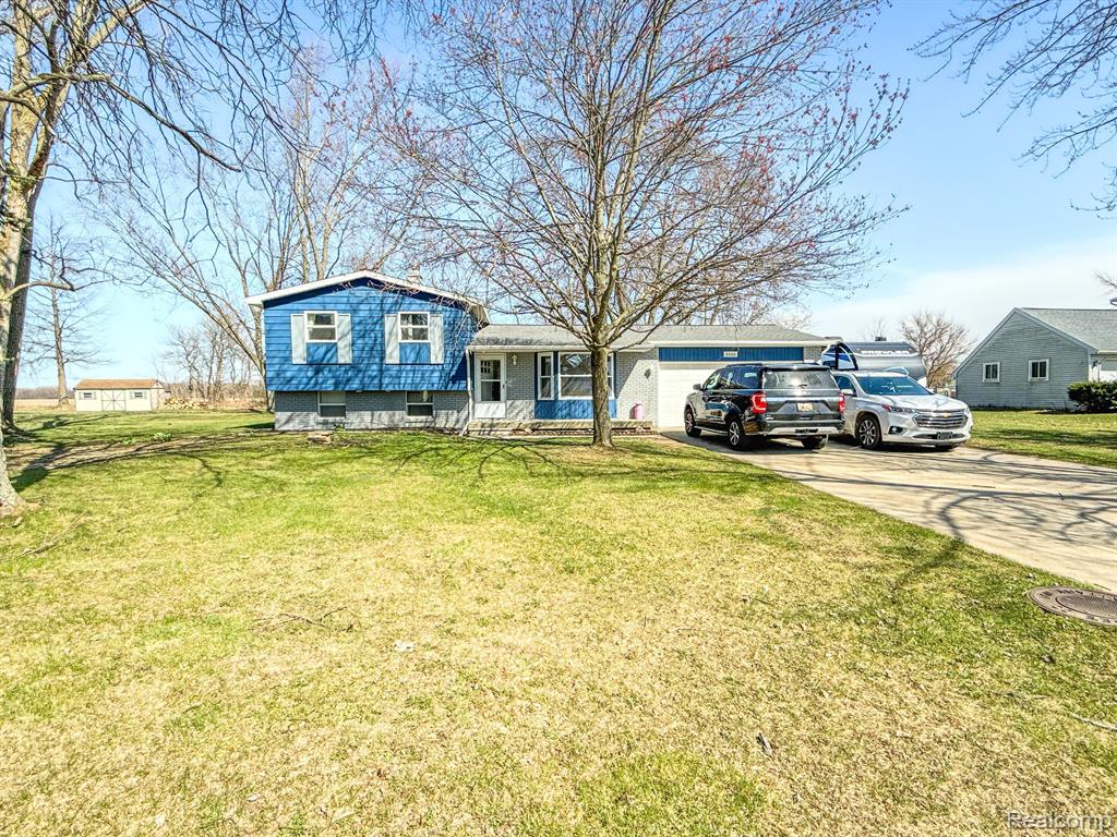 5505 FLORIA Drive, Swartz Creek, MI 48473 — Photo 31