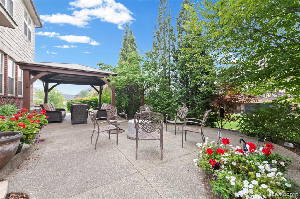56555 Hartley Drive W, Shelby Twp, MI 48316 — Photo 69