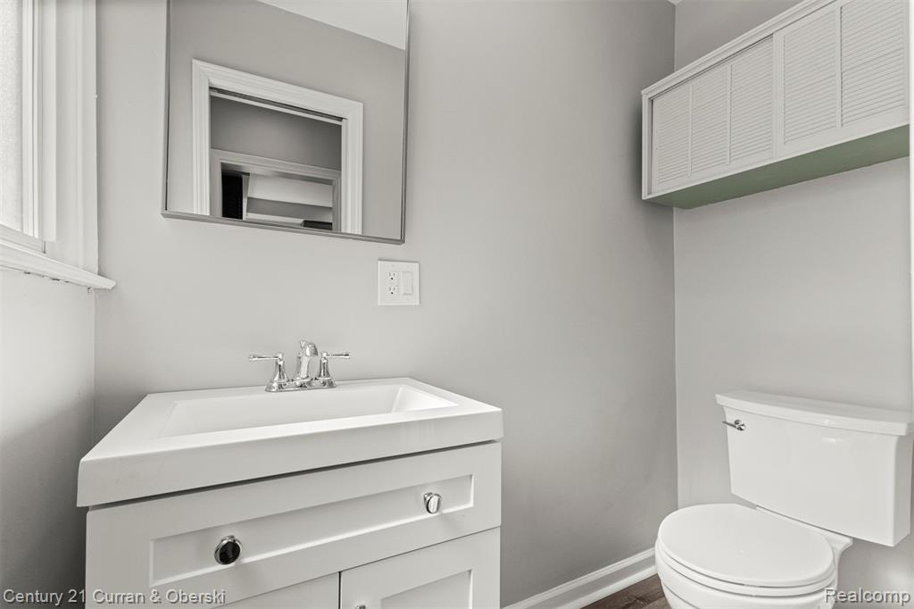 9064 Robindale, Redford, MI 48239 — Photo 27