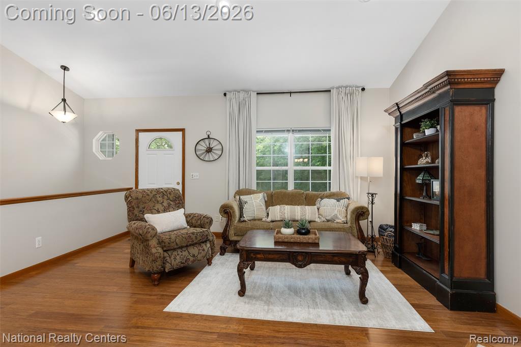 7451 Garland Avenue, Brighton, MI 48116 — Photo 8