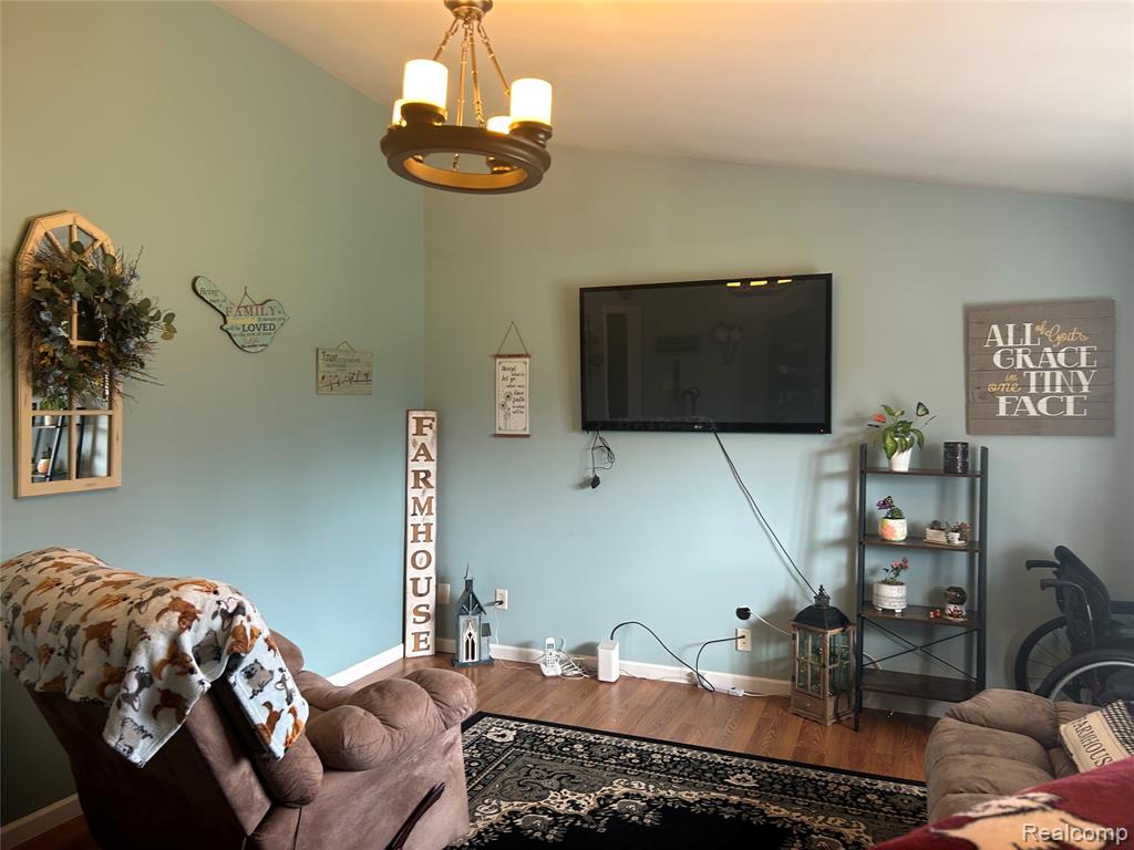 10150 Sharp Road, Swartz Creek, MI 48473 — Photo 6