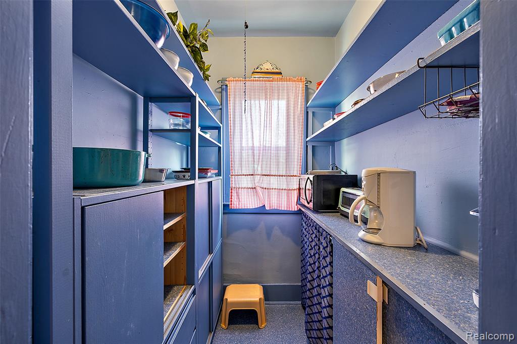 2700 Holmes Street, Hamtramck, MI 48212 — Photo 9