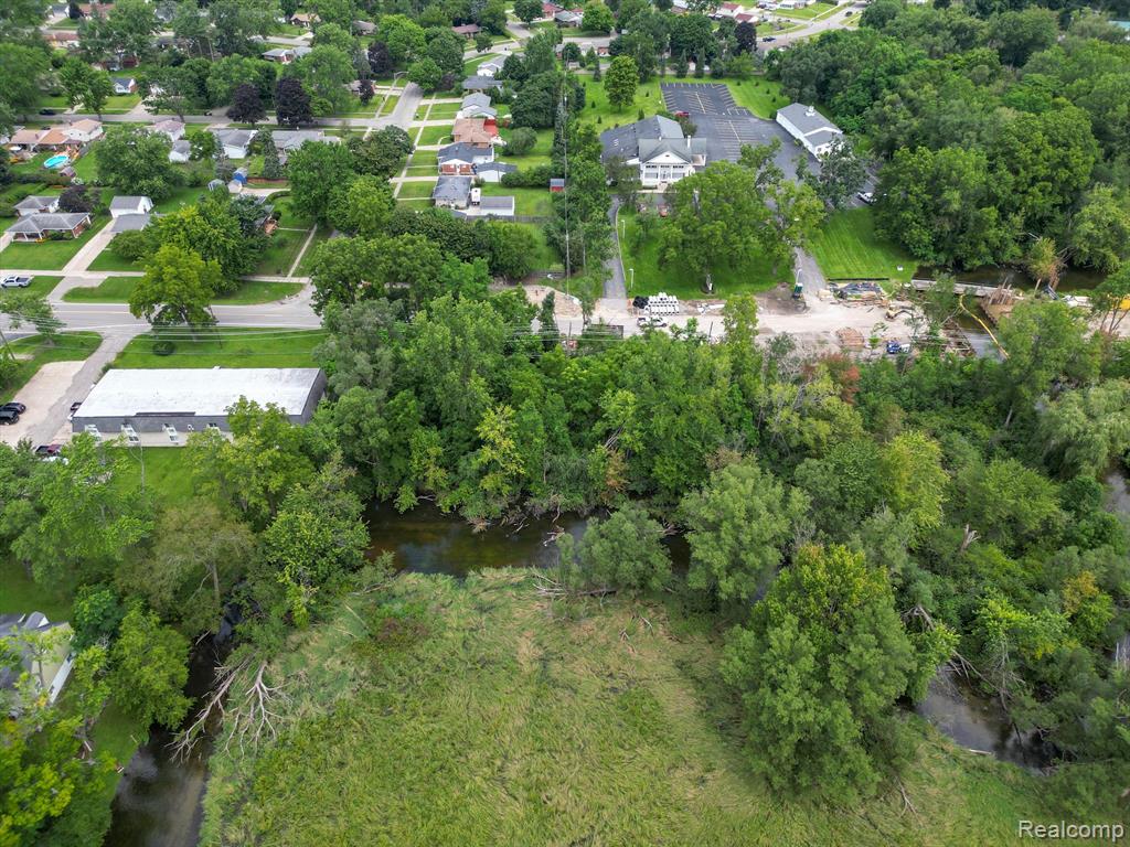 5675 PONTIAC LAKE Road, Waterford, MI 48327 — Photo 9
