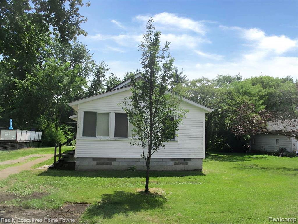 4595 Griswold Road, Kimball, MI — front exterior
