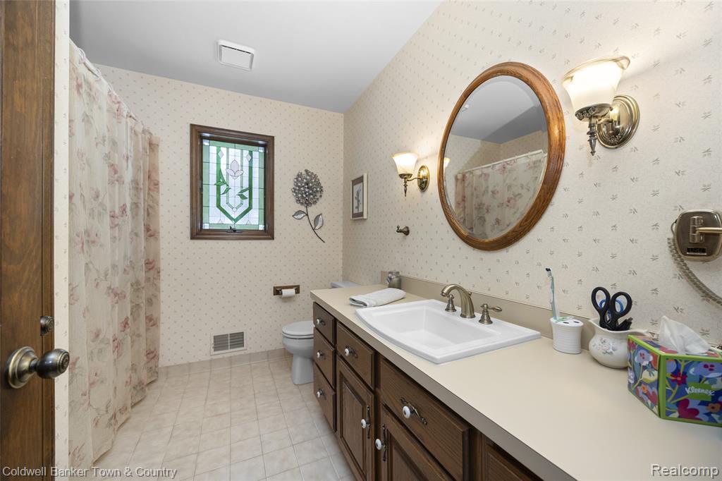 9711 Birch Run, Brighton, MI 48114 — Photo 58