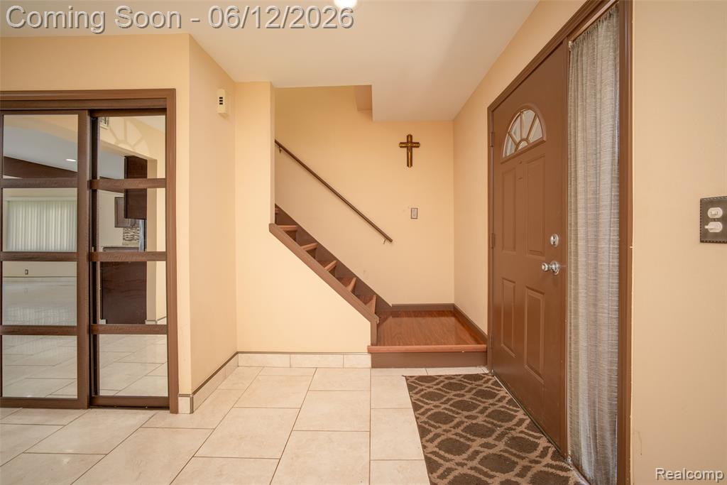5061 Temple Drive, Sterling Heights, MI 48310 — Photo 15