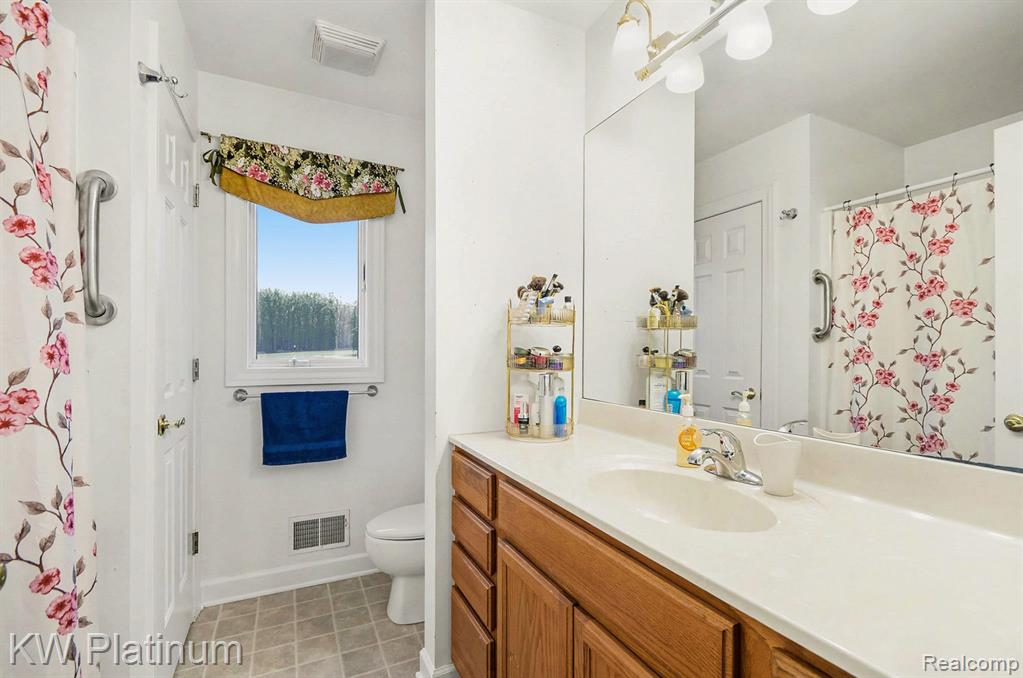 5175 Bishop Road, Dryden, MI 48428 — Photo 17