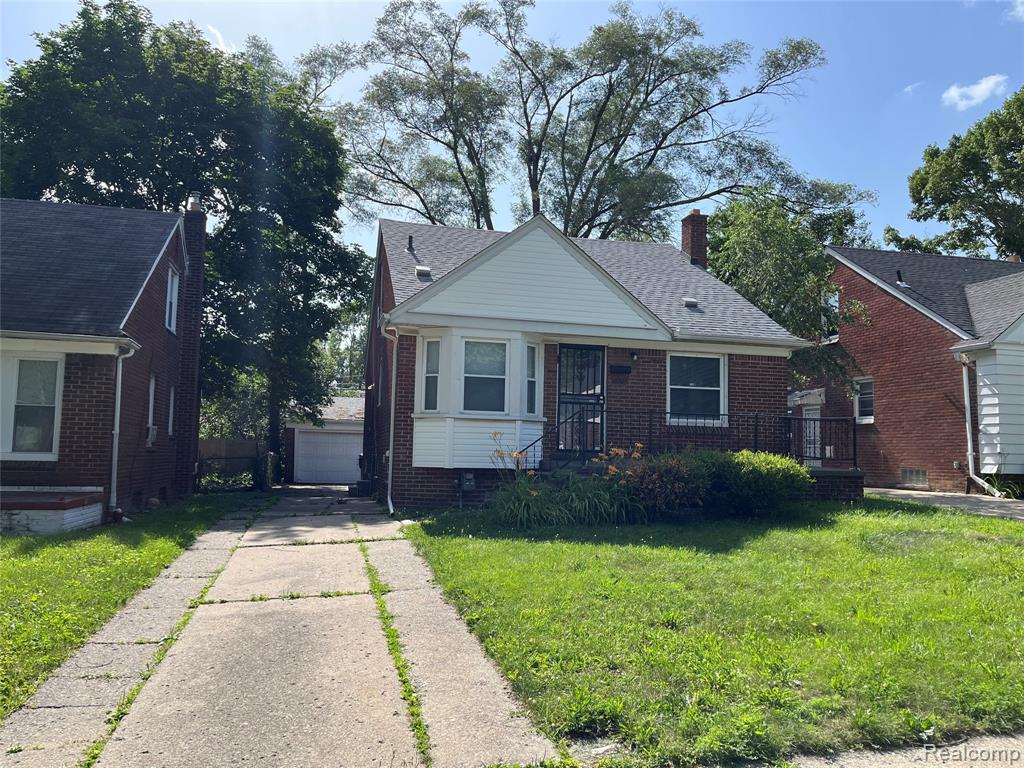 18307 Shaftsbury Avenue, Detroit, MI 48219