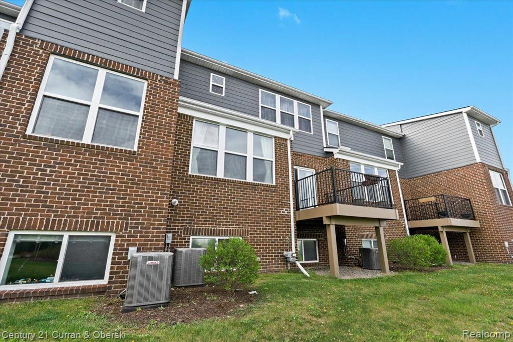 43393 CHANCELLOR Lane, Novi, MI — Photo 27