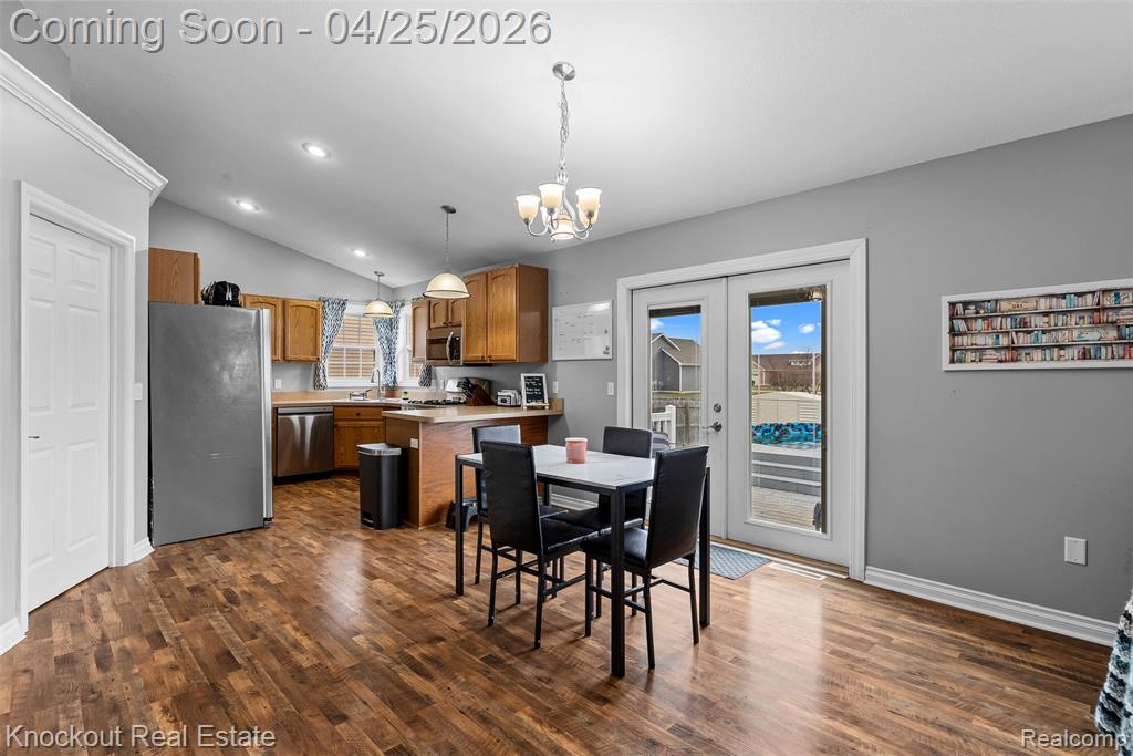7385 W Ryan Court, Bay City, MI 48706 — Photo 8