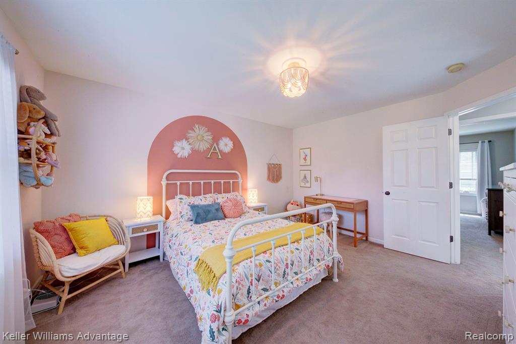 47694 EDINBURGH Drive, Plymouth, MI 48170 — Photo 43
