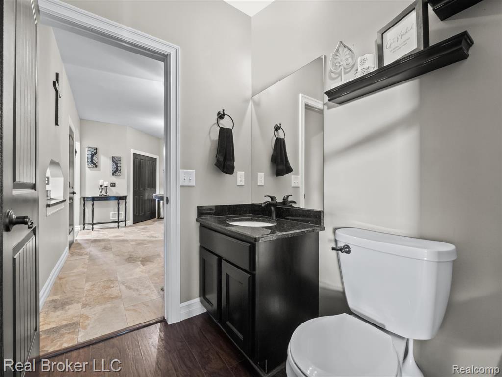 7190 Earhart Road, Ann Arbor, MI 48105 — Photo 23