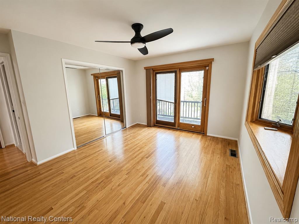 2182 Yorktown Drive, Ann Arbor, MI 48105 — Photo 17