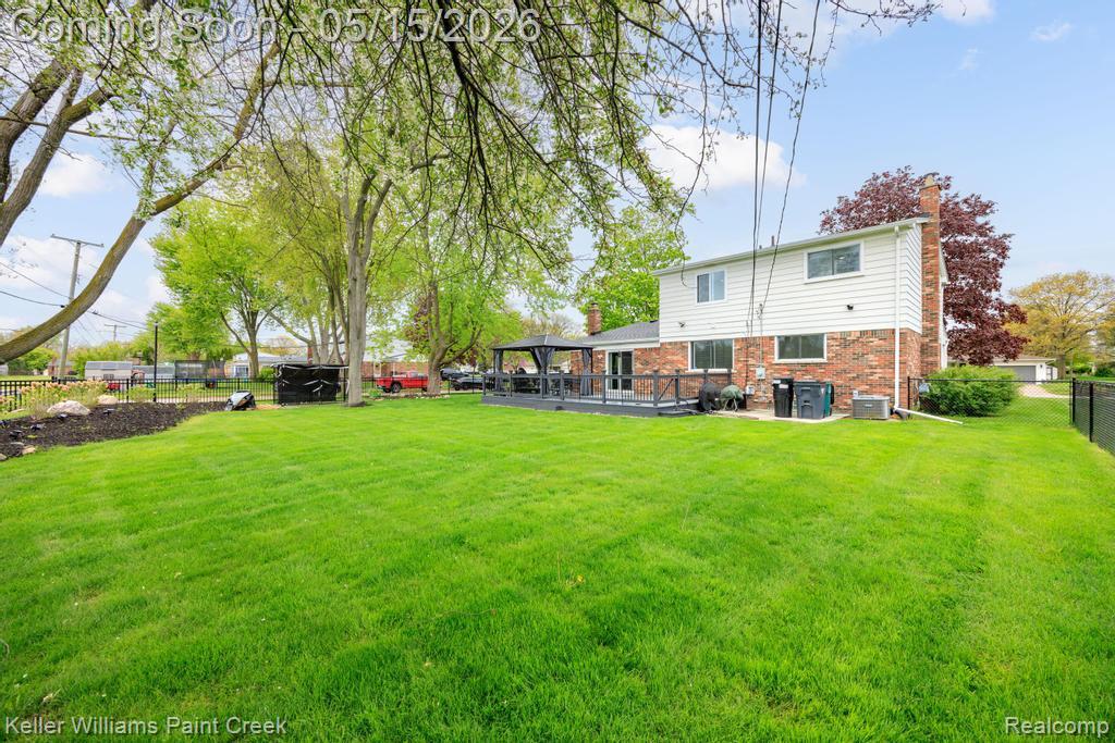 1195 Ashley Drive, Troy, MI 48085 — Photo 39