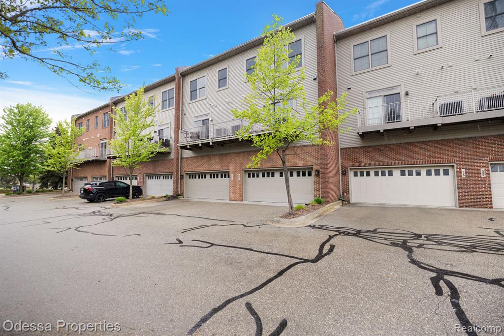 527 Lewis Street, Birmingham, MI 48009 — Photo 40