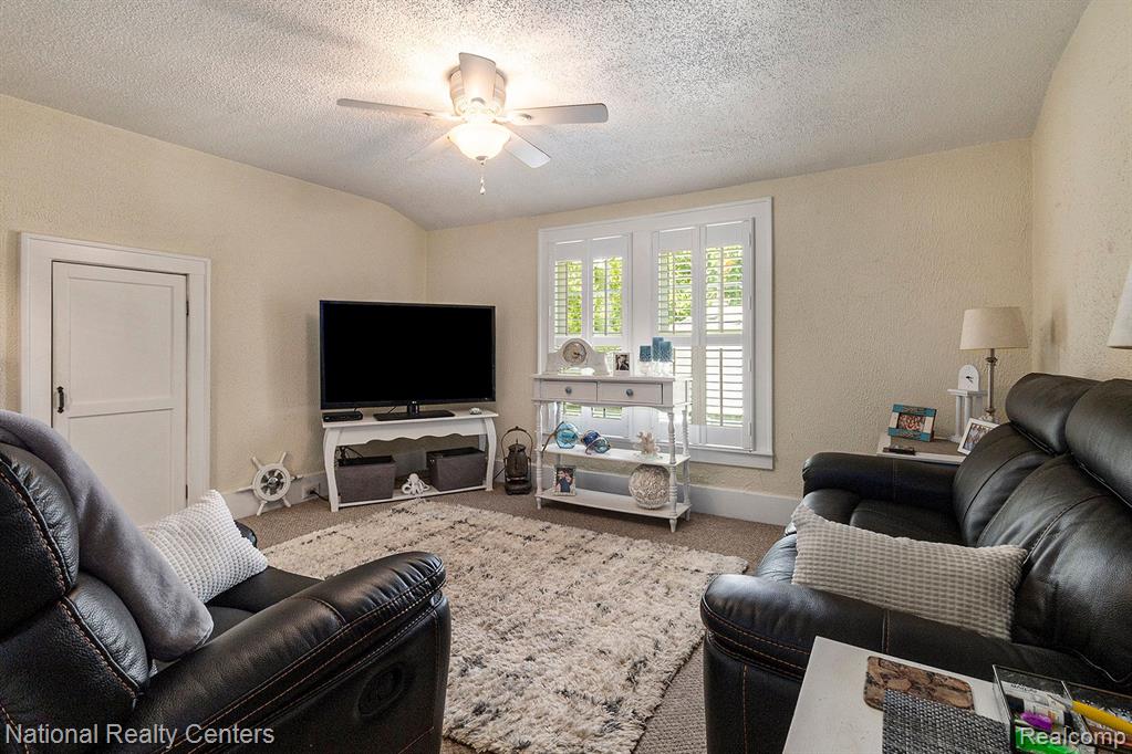 125 FRANKLIN Street, Milford, MI 48381 — Photo 22