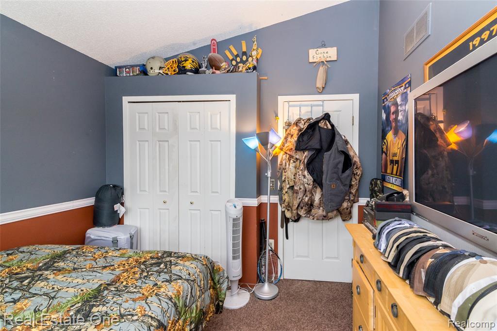 396 Princeton Drive, South Lyon, MI 48178 — Photo 22