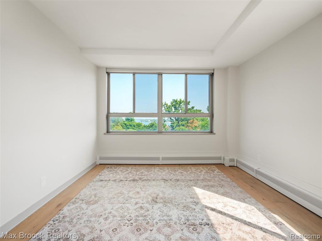 8900 E Jefferson Avenue Avenue, 620, Detroit, MI 48214 — Photo 18