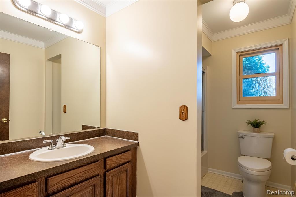 4133 LAHRING Road, Linden, MI 48451 — Photo 16