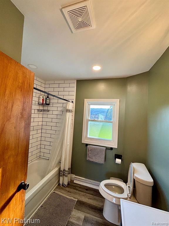 3261 Keewahdin Road, Fort Gratiot, MI 48059 — Photo 14