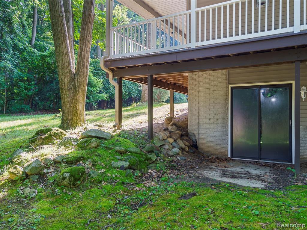 9480 Hartland Road, Fenton, MI 48430 — Photo 58