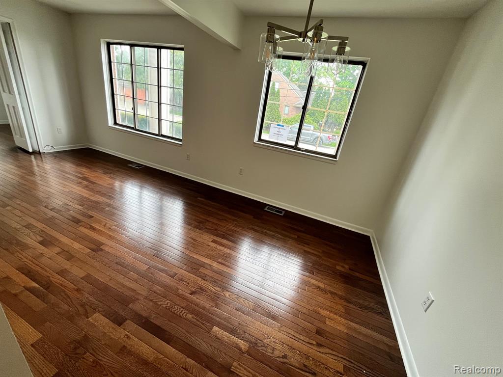 23025 Liberty Street, 13, Saint Clair Shores, MI 48080 — Photo 9