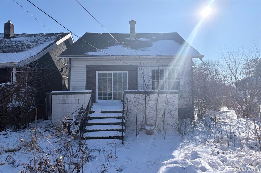 8693 Woodlawn Street, Detroit, MI 48213 — Photo 4