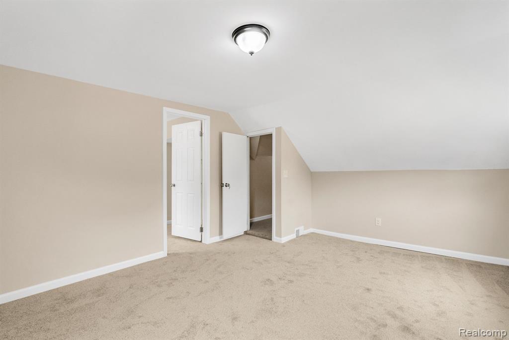 8716 Jewett Avenue, Warren, MI 48089 — Photo 28