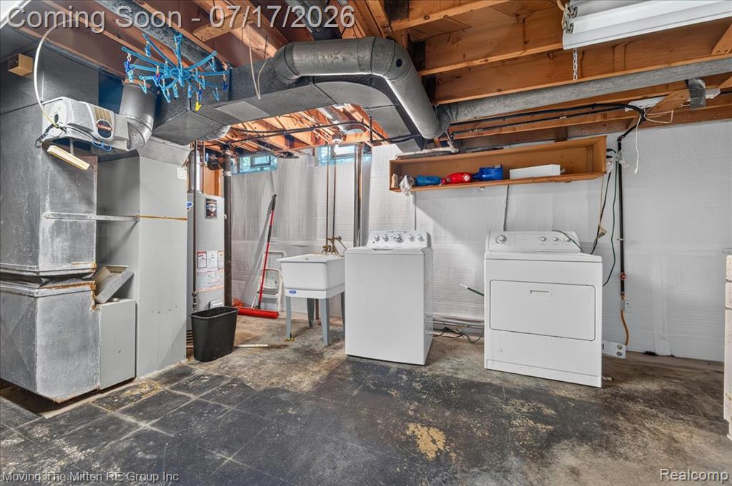 648 S Dowling Street, Westland, MI 48186 — Photo 32