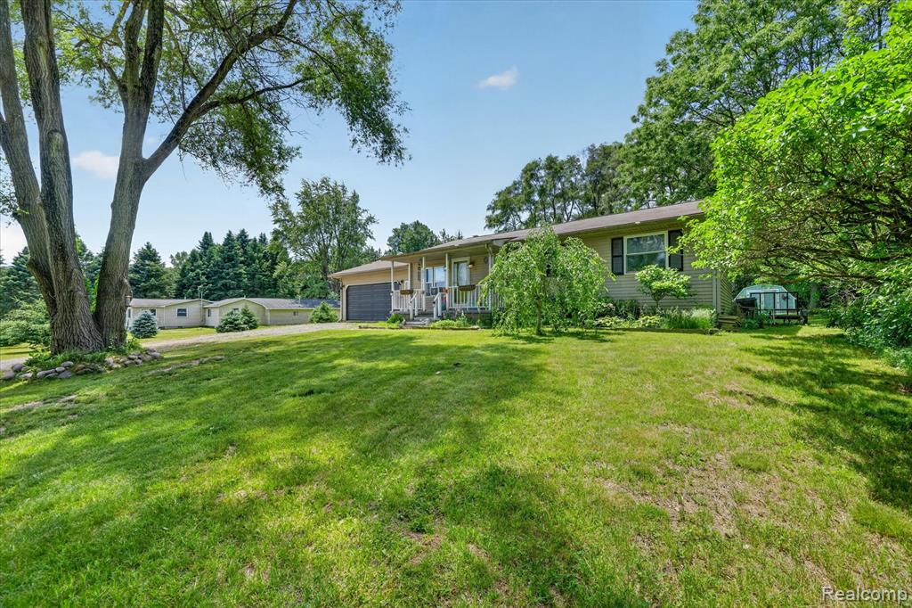 3837 Jones Road, North Branch, MI 48461 — Photo 4